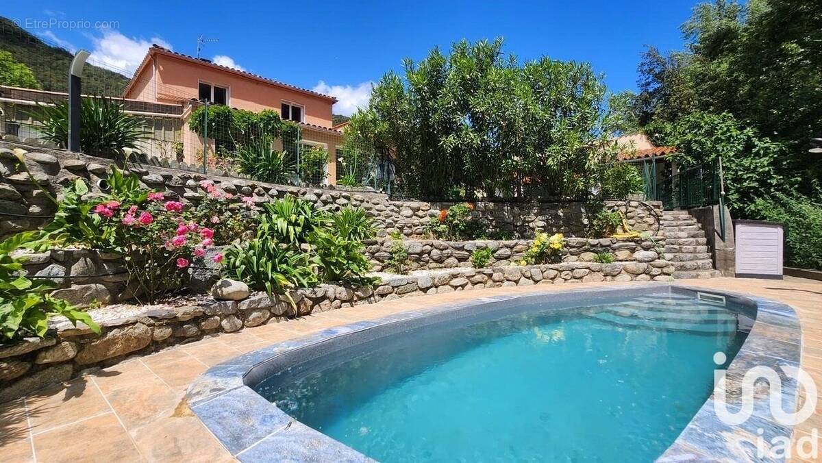 Photo 1 - Maison à ARLES-SUR-TECH