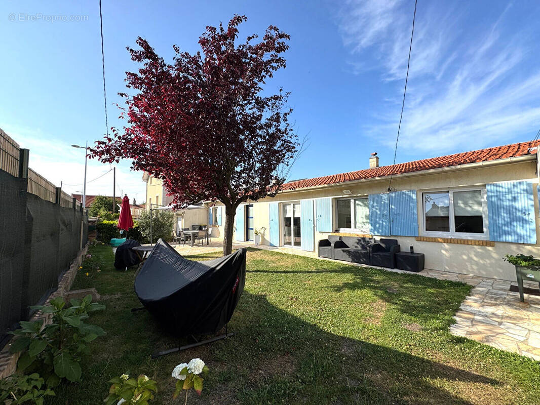 Maison à NANTERRE