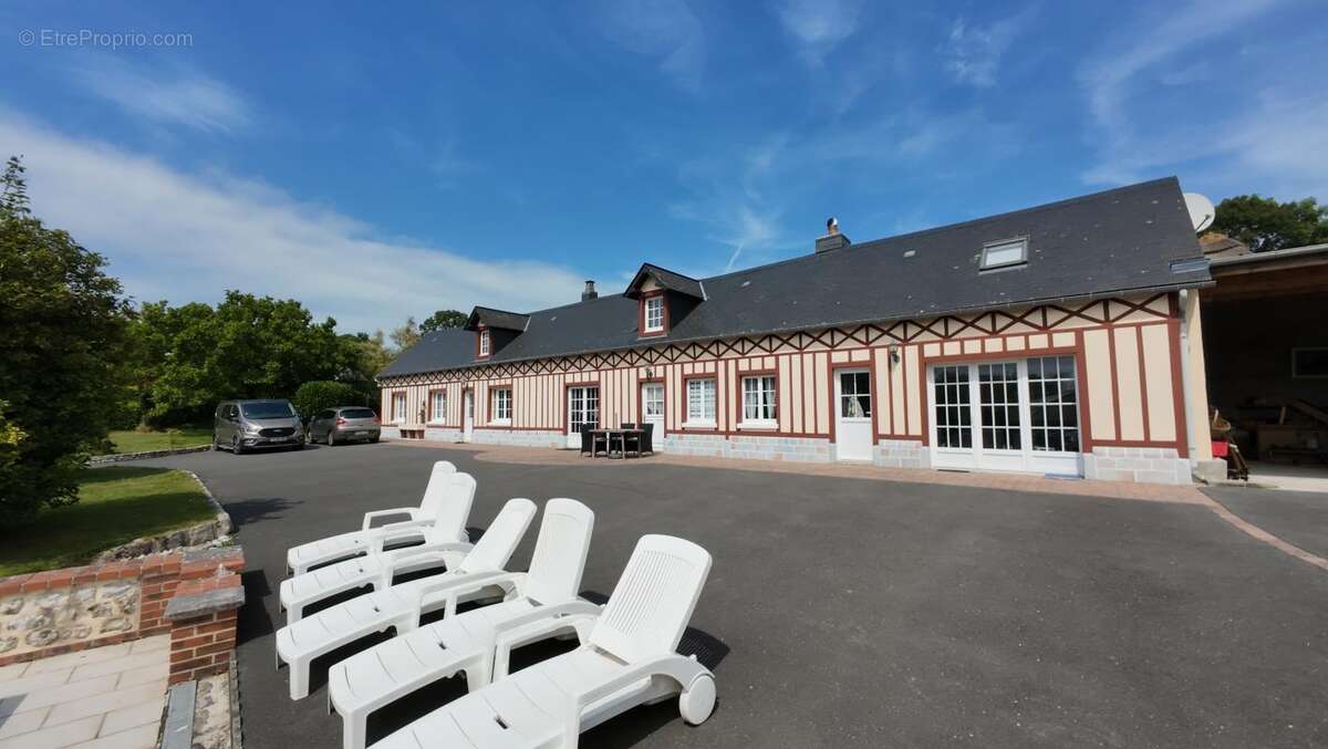 Maison à AUBERVILLE-LA-MANUEL
