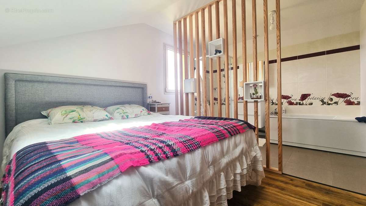 Maison à LA FRANCHEVILLE