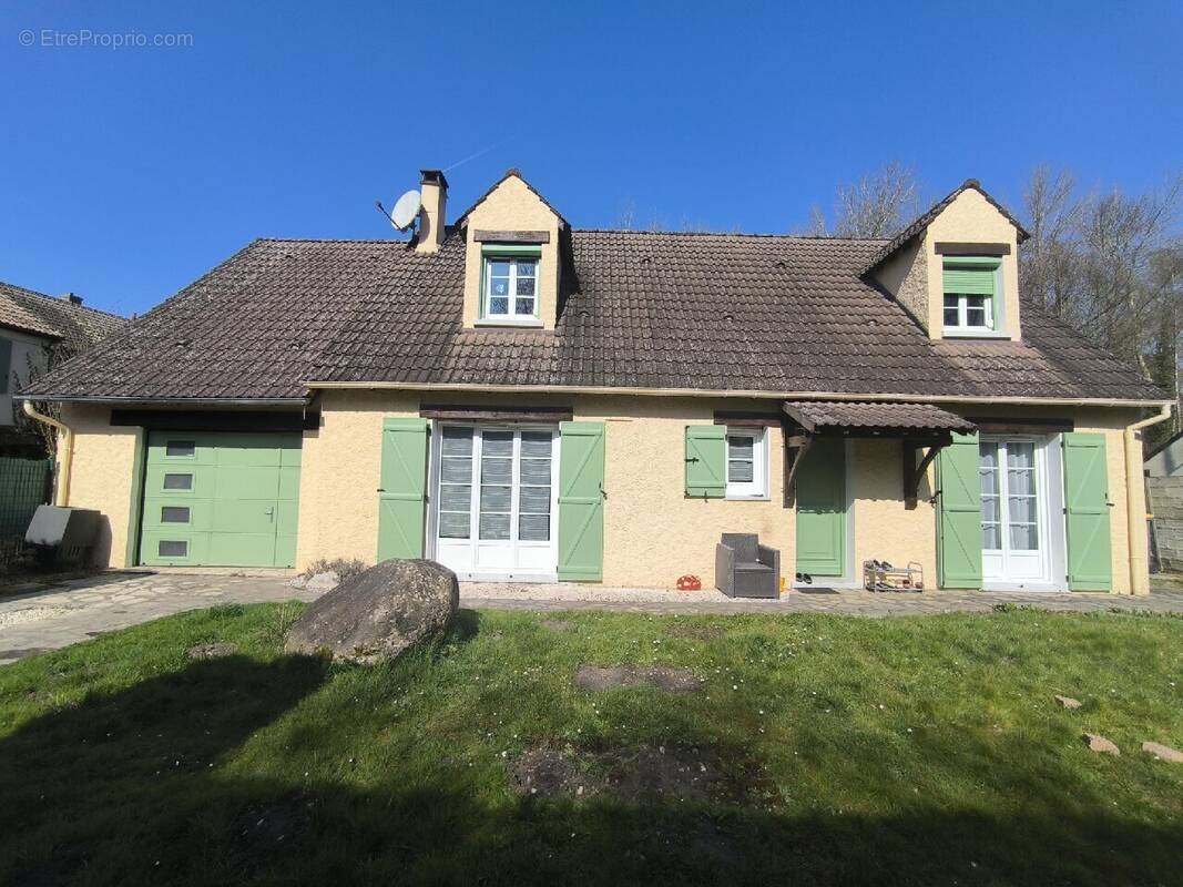 Maison à MAISSE