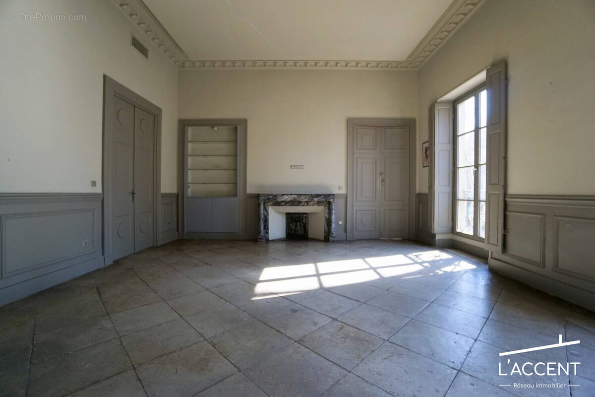 Appartement à NIMES