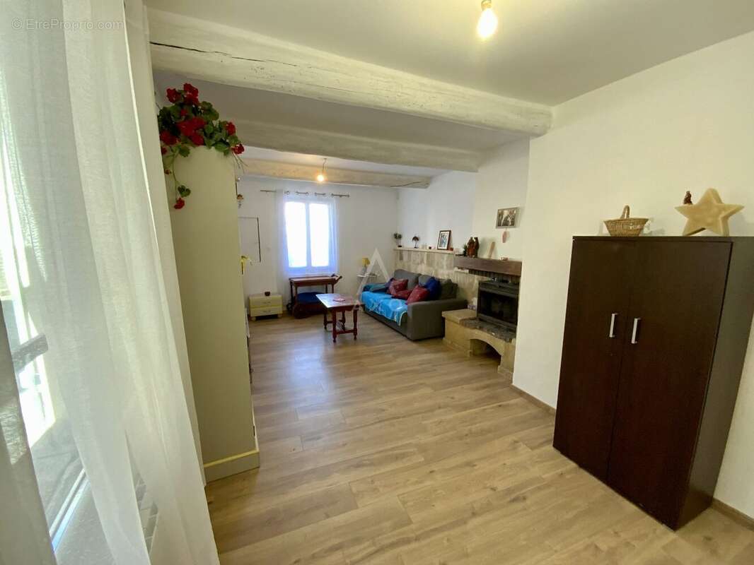 Maison à REDESSAN
