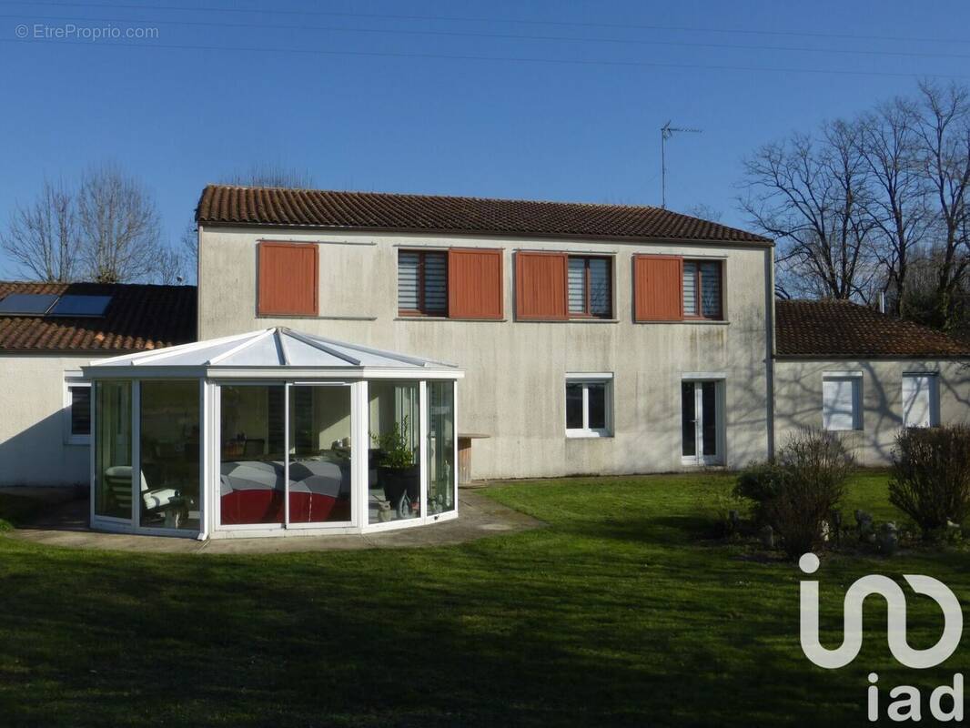 Photo 1 - Maison à ARCHIAC