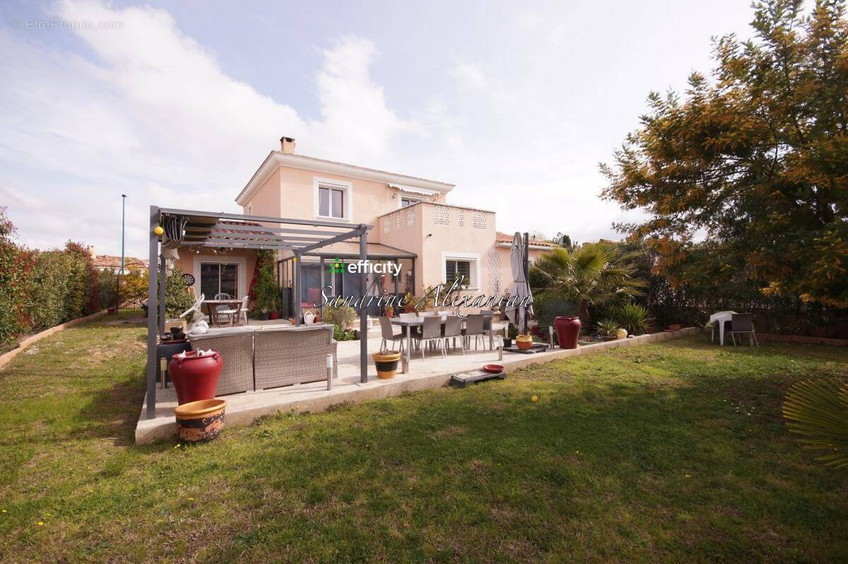 Maison à PIGNANS