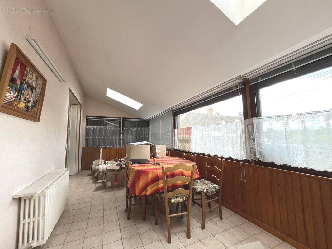 Maison à CONNERRE