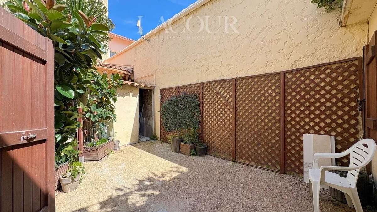 Appartement à CANNES