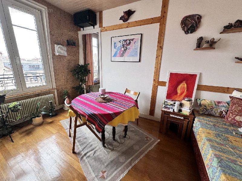 Appartement à LE PRE-SAINT-GERVAIS