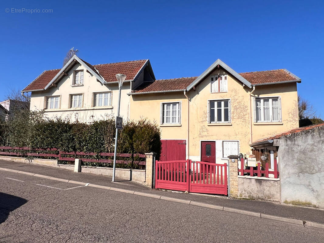 Maison à SAINT-NICOLAS-DE-PORT