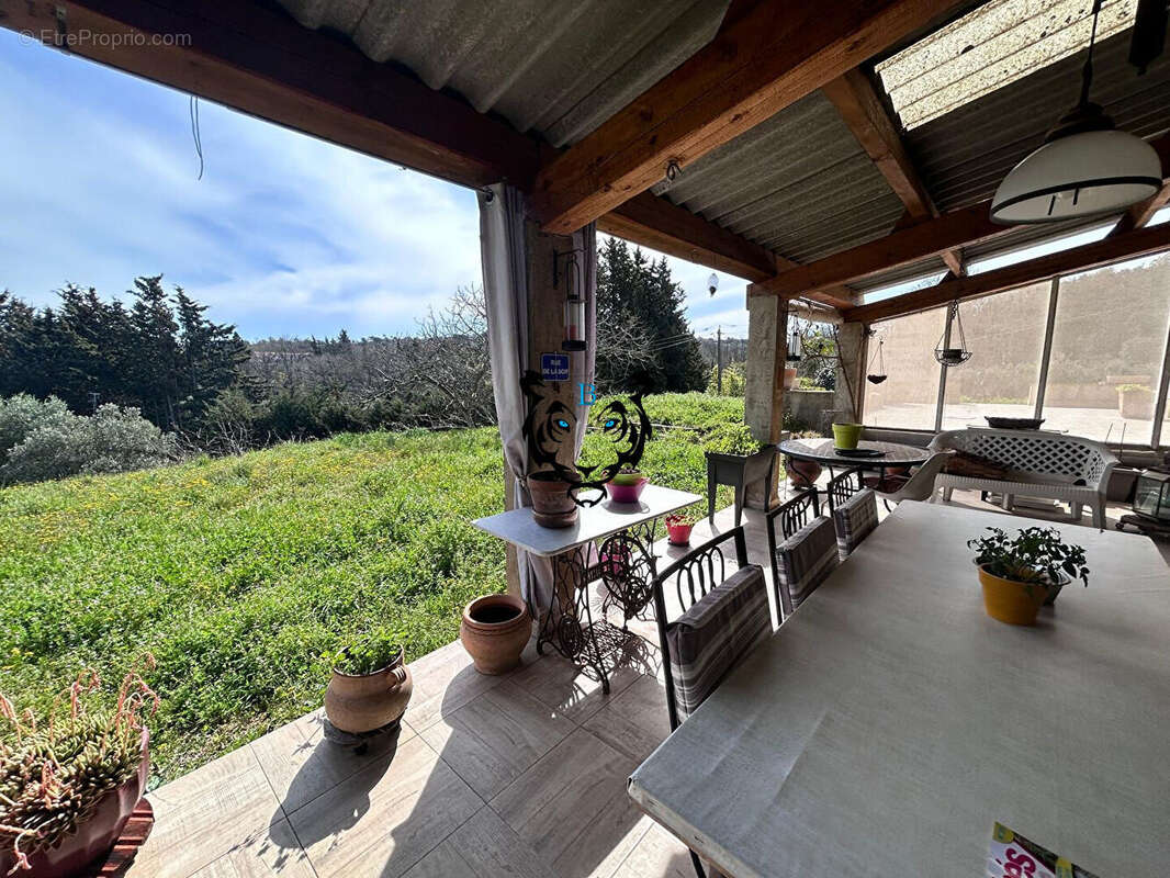 Maison à ROQUEBRUNE-SUR-ARGENS