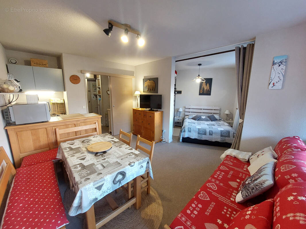 Appartement à LES THUILES
