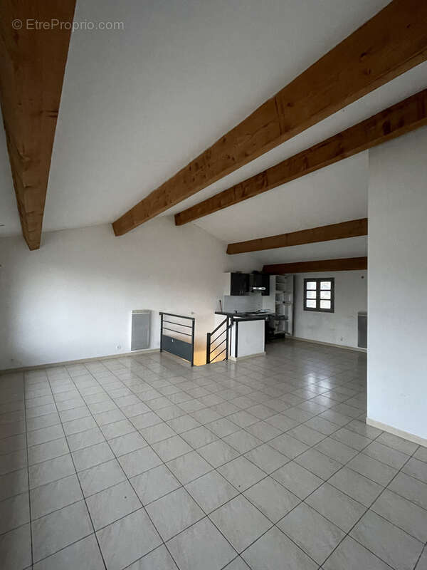Appartement à BEAUCAIRE