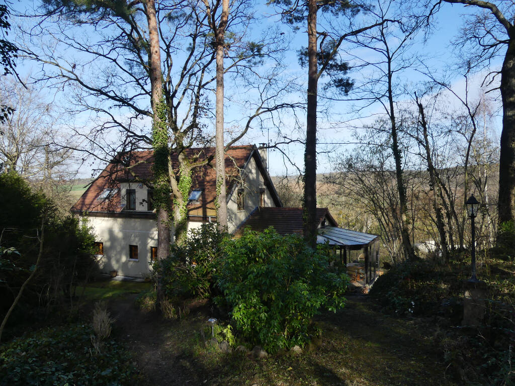 Maison à NESLES-LA-VALLEE