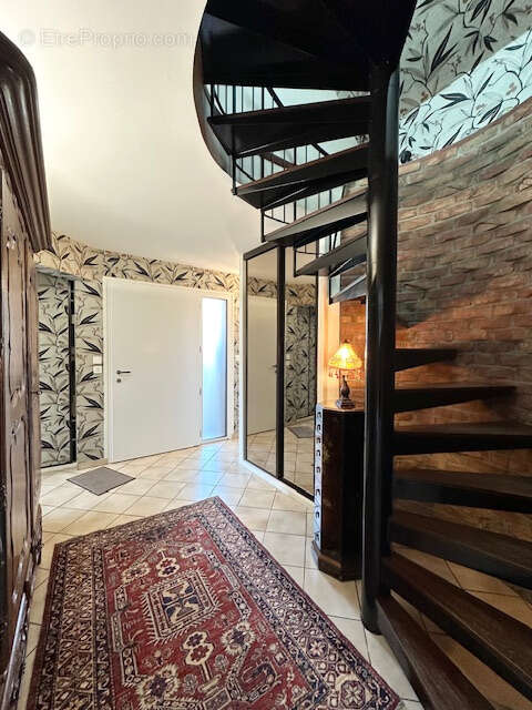 Maison à QUAROUBLE