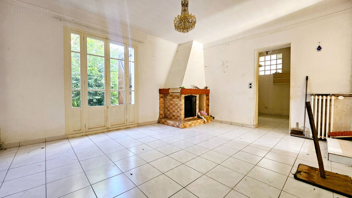 Maison à TREMBLAY-EN-FRANCE