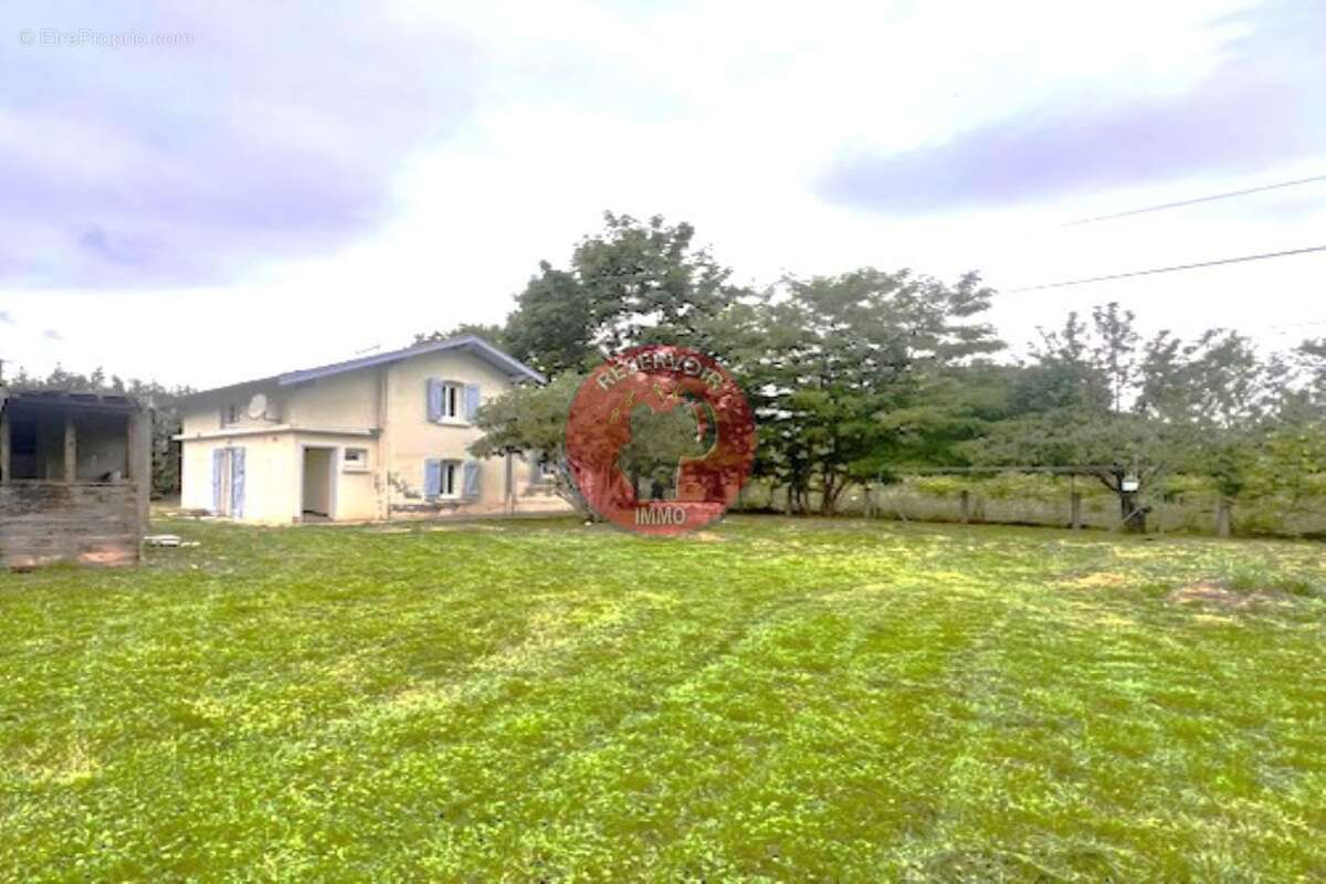 Maison à CAZERES