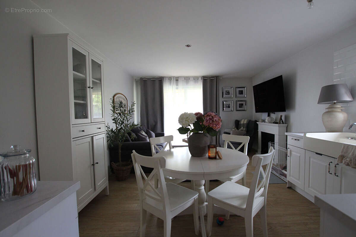 Appartement à SAINT-PRIEST
