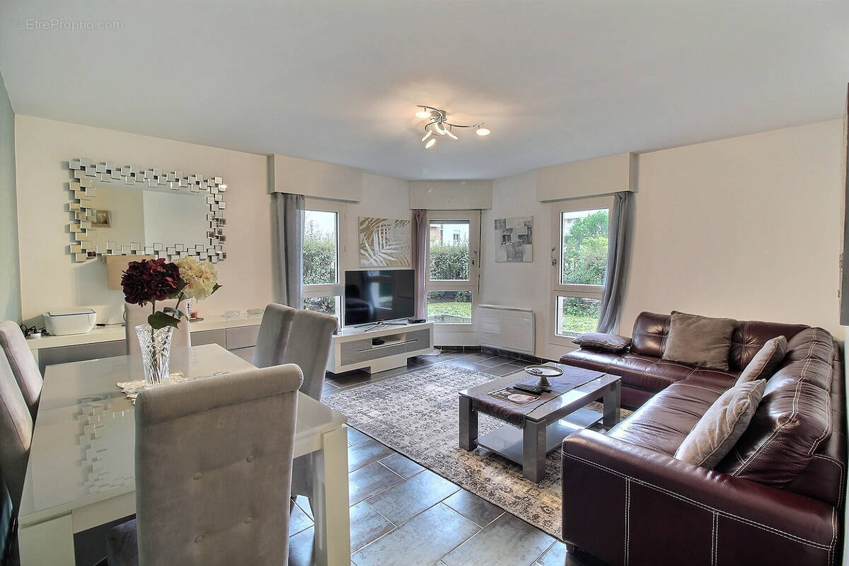 Appartement à PUTEAUX