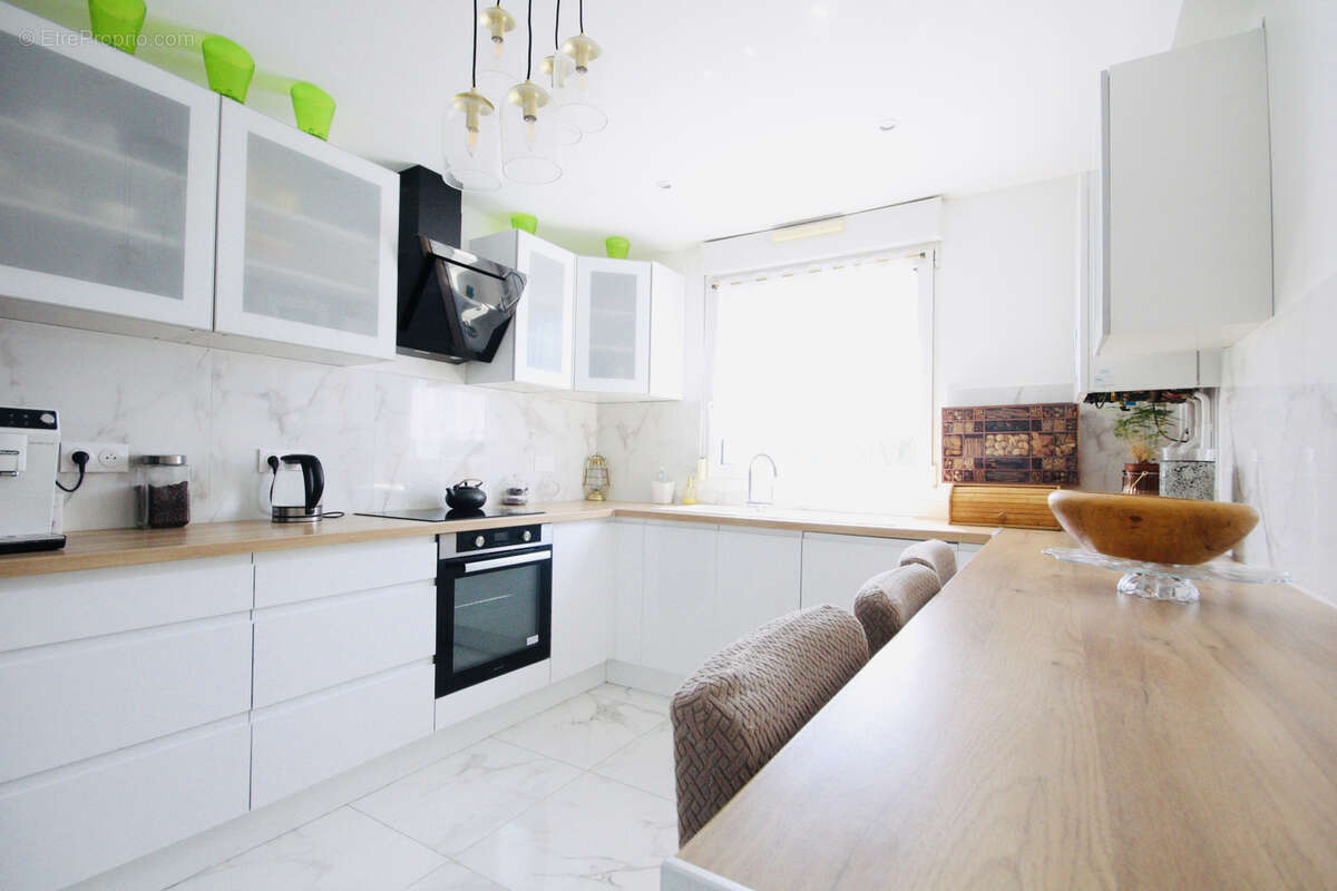 Appartement à SCY-CHAZELLES