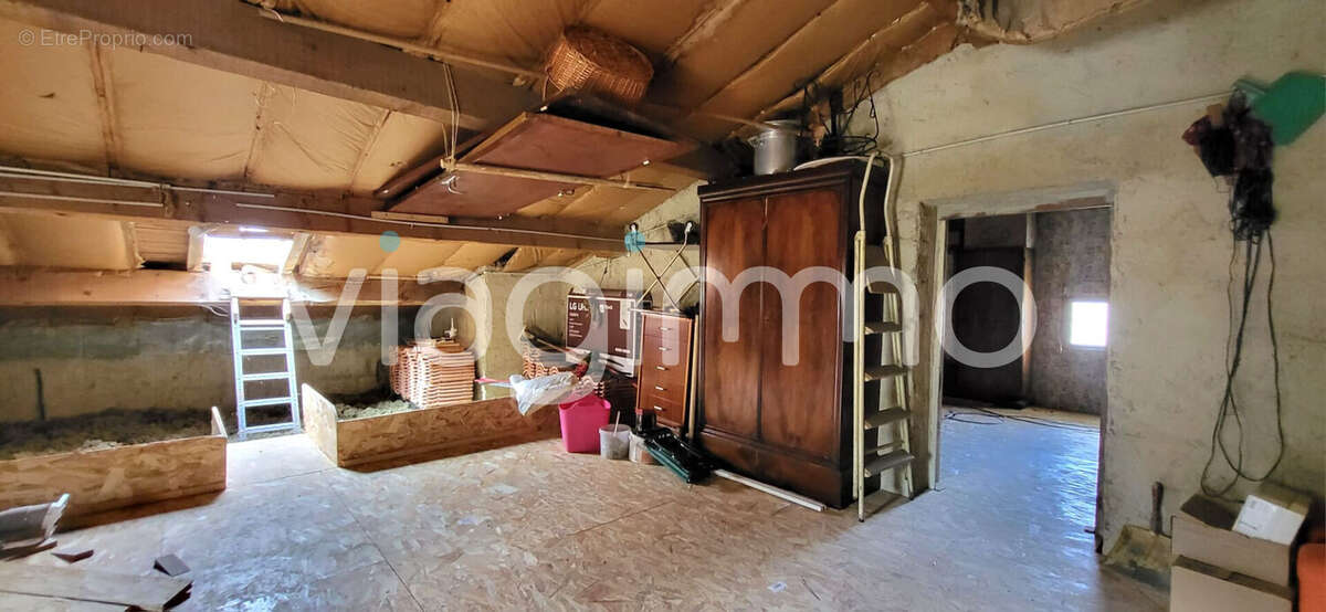 Maison à DIEULEFIT