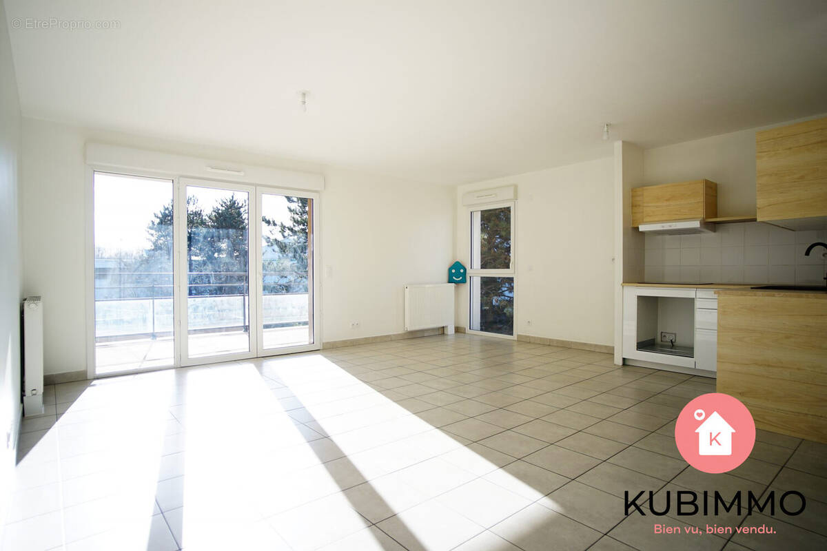 Appartement à LOGNES