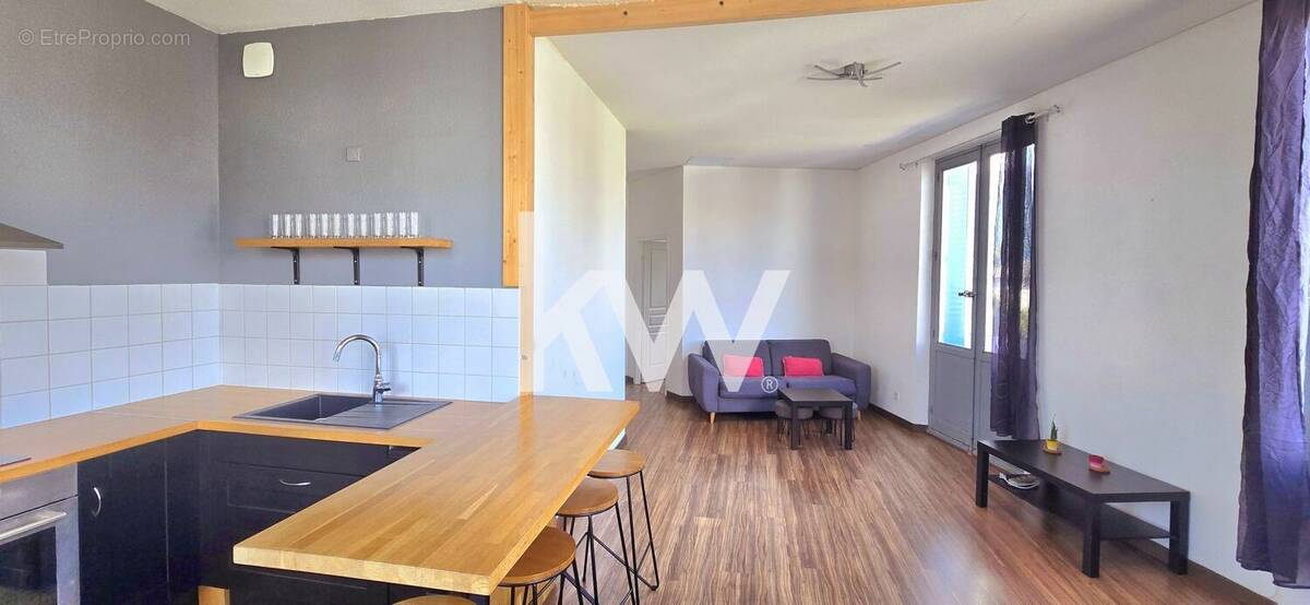 Appartement à SAINT-MARTIN-D&#039;HERES