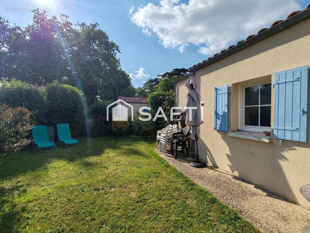 Photo 1 - Maison à THENAC