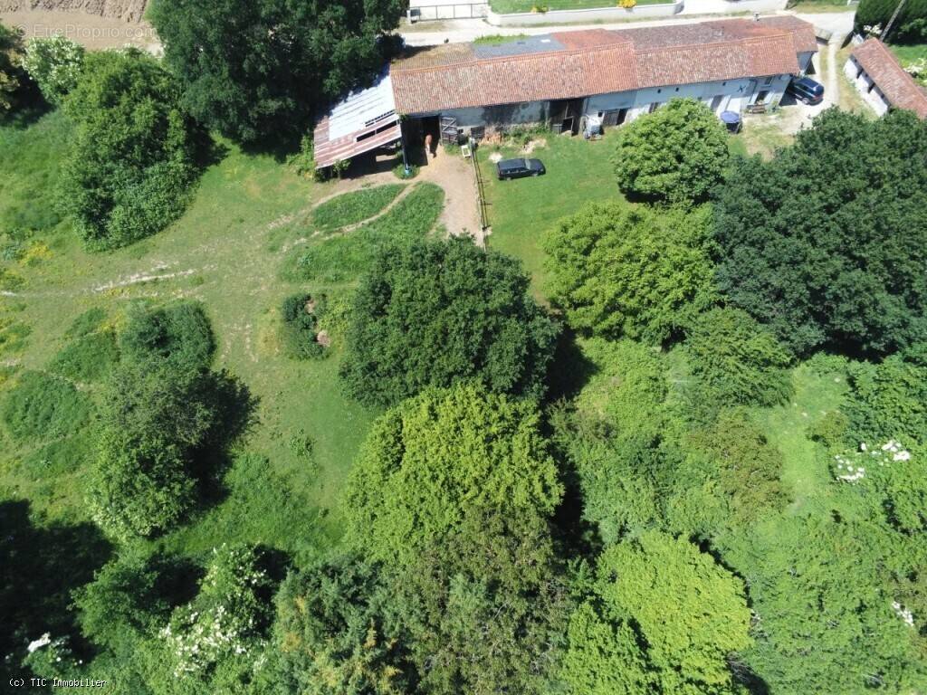 Maison à CIVRAY