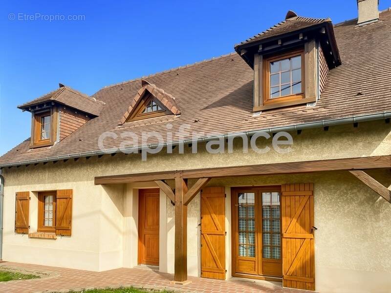Maison à MANTES-LA-VILLE