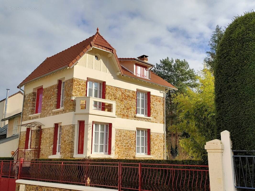 Maison à VELIZY-VILLACOUBLAY