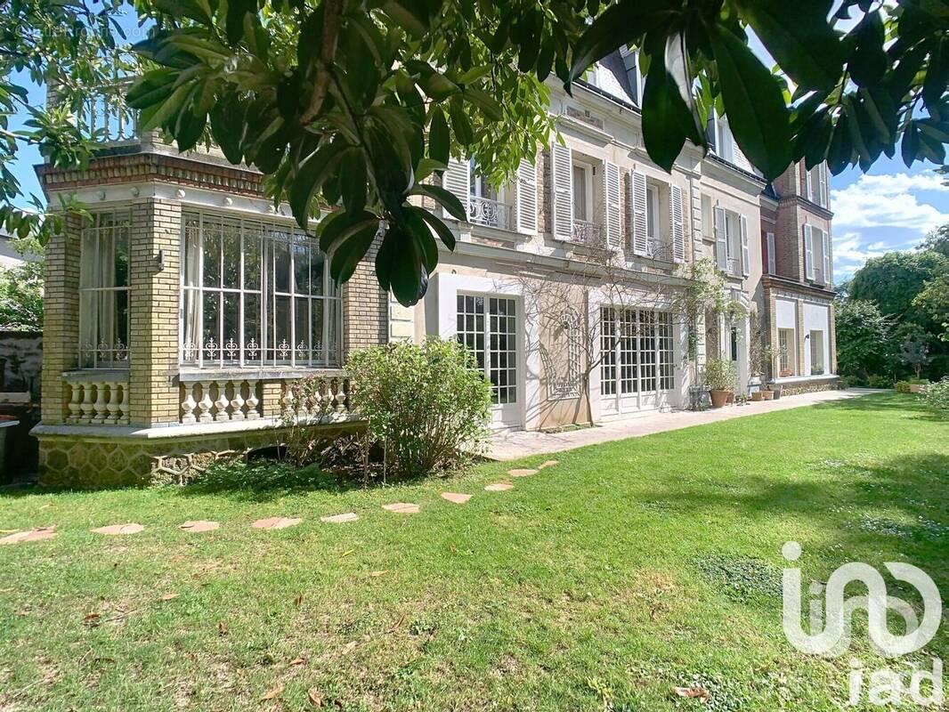 Photo 1 - Maison à VAUCRESSON
