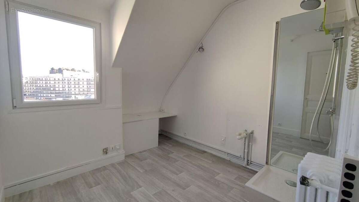 Photo 3 - Appartement à PARIS-16E