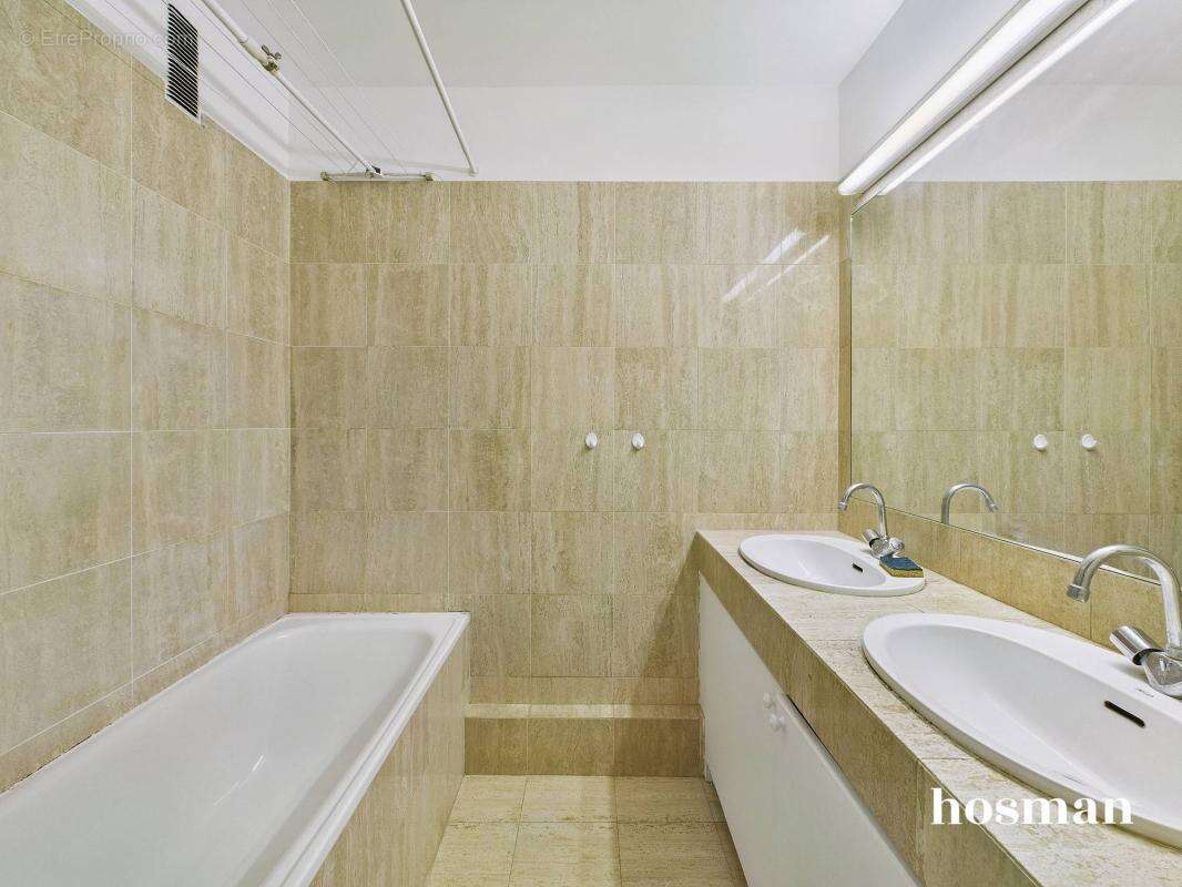 Appartement à PARIS-13E