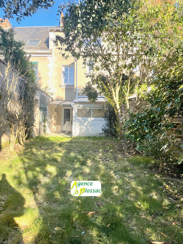 Maison à CHATELLERAULT