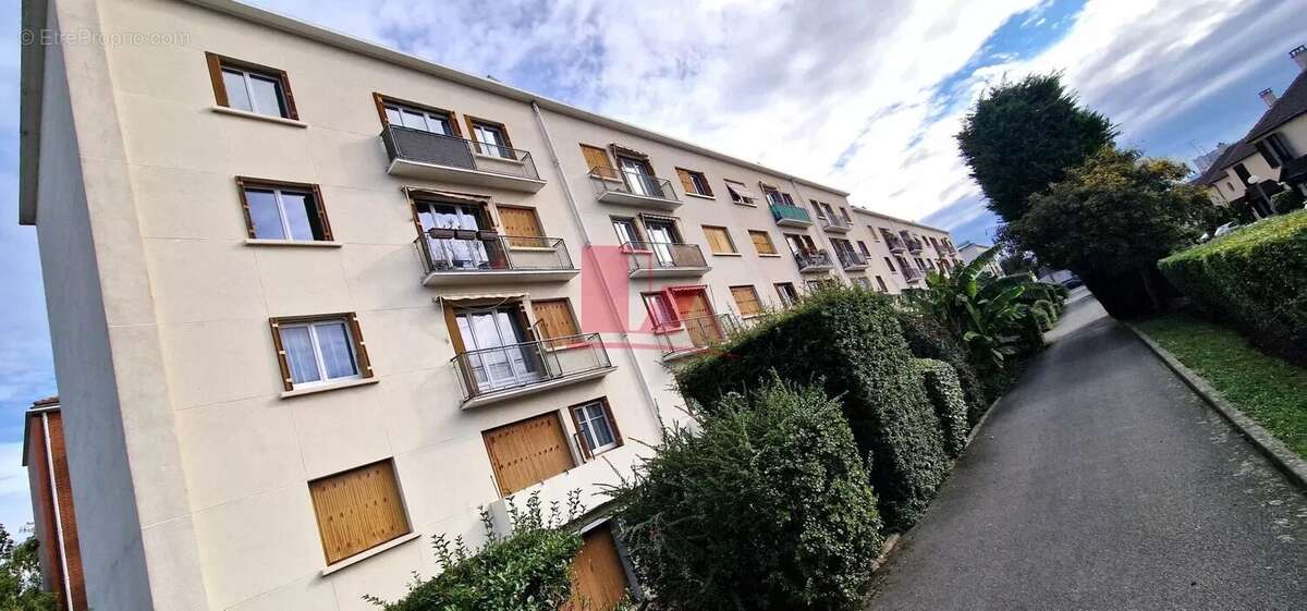 Appartement à CHATILLON