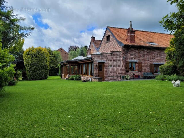 Maison à COUSOLRE