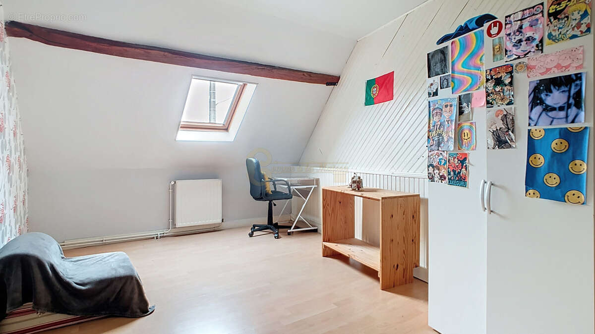 Maison à NOAILLES