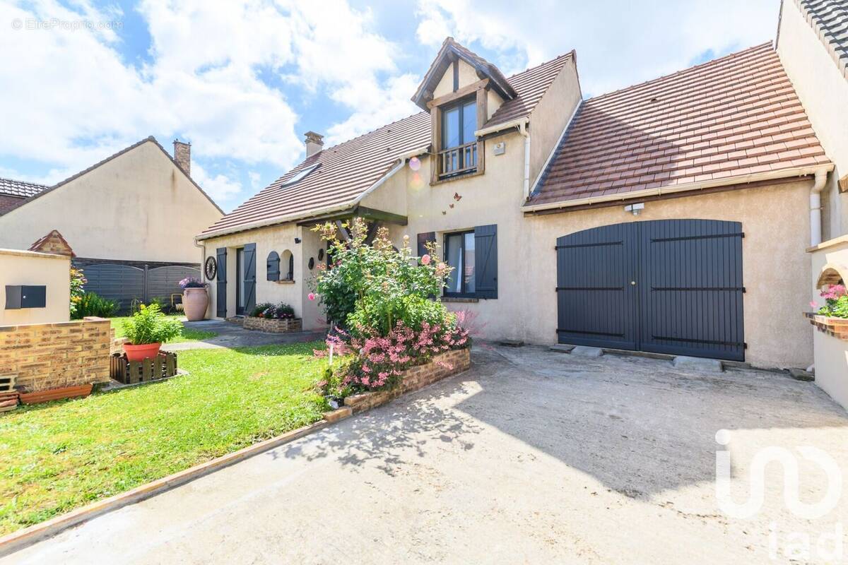 Photo 1 - Maison à FONTENAY-EN-PARISIS