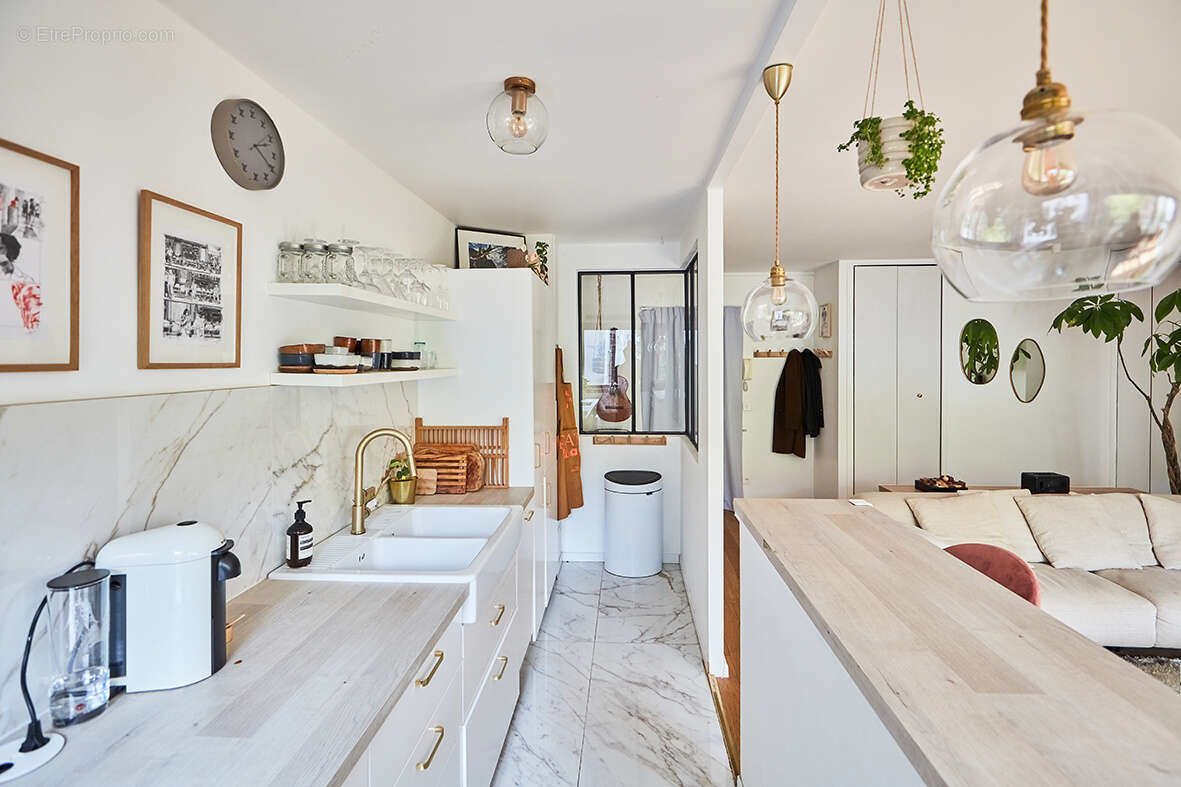 Appartement à PARIS-19E