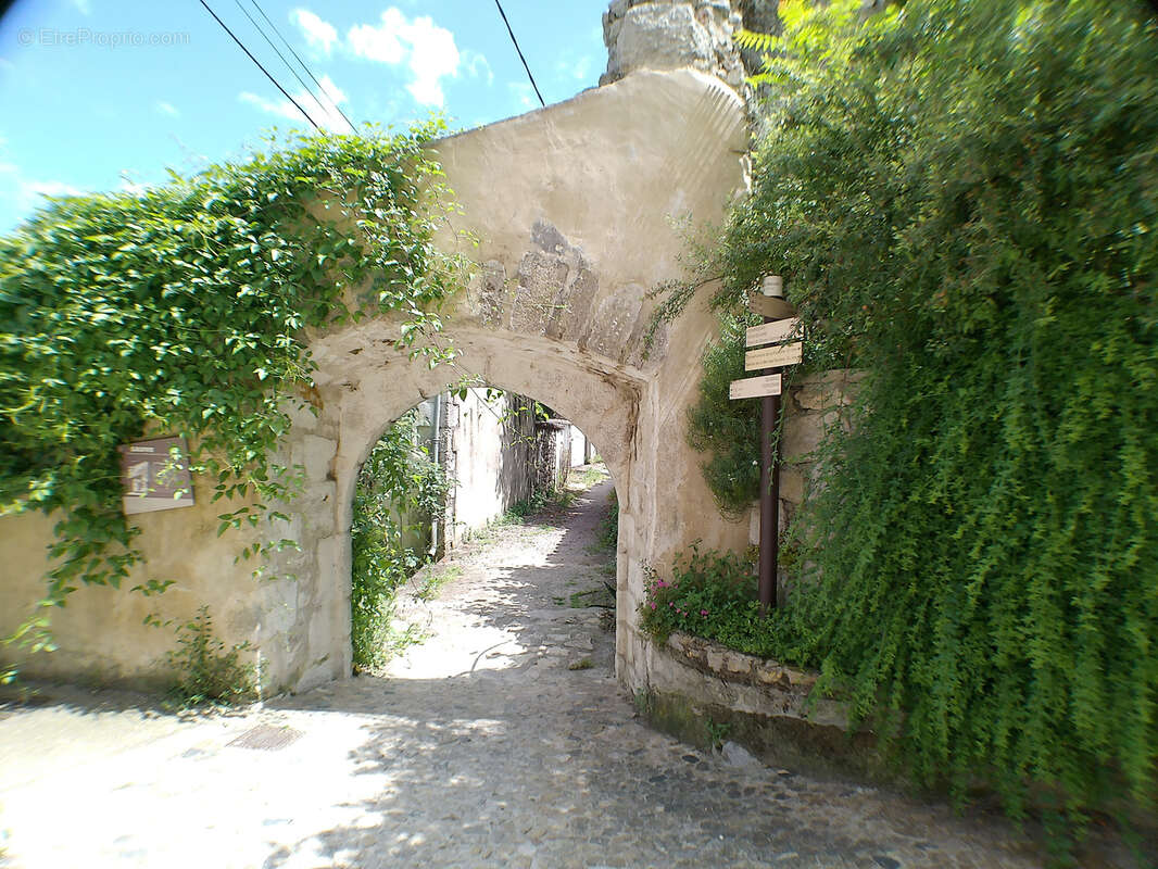 Terrain à SAUVE