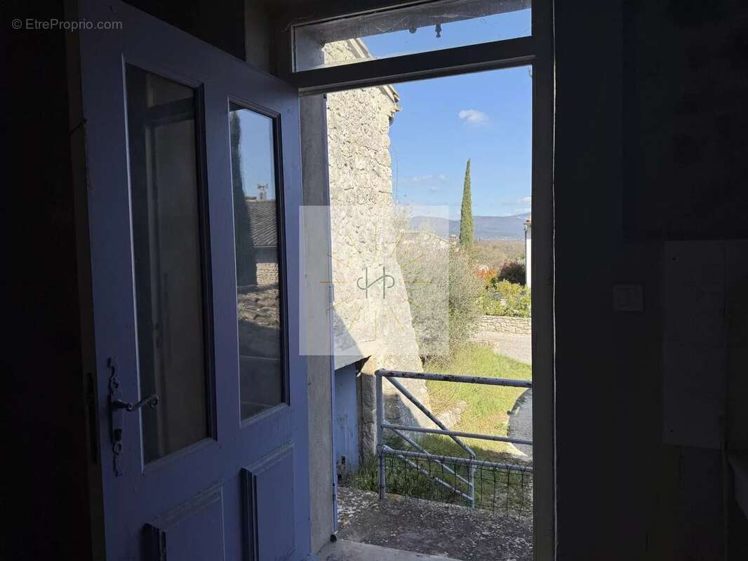 Maison à GRIGNAN