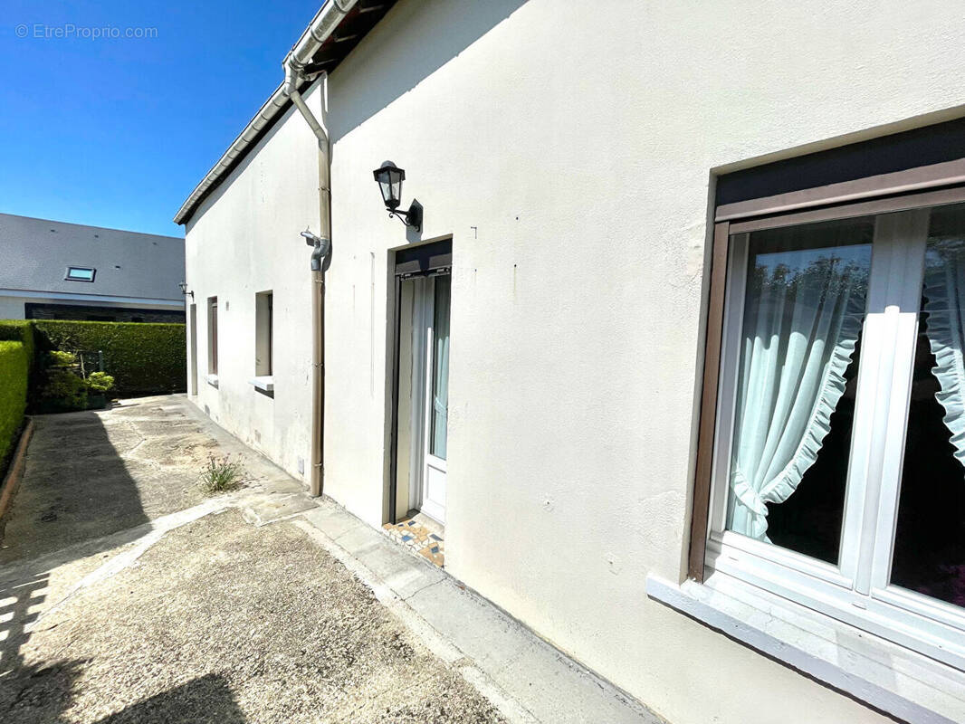 Maison à FRANQUEVILLE-SAINT-PIERRE