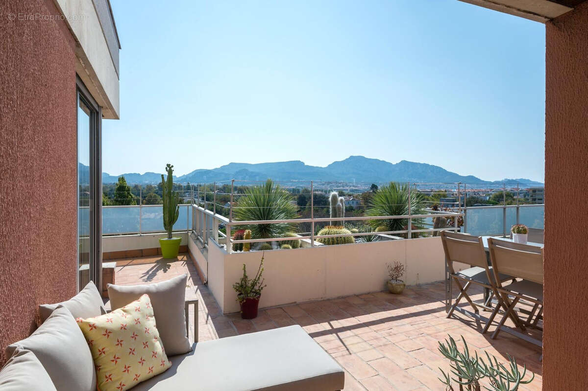 Appartement à MARSEILLE-8E