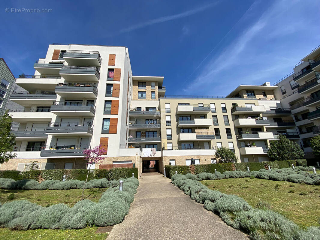 Appartement à PONTOISE