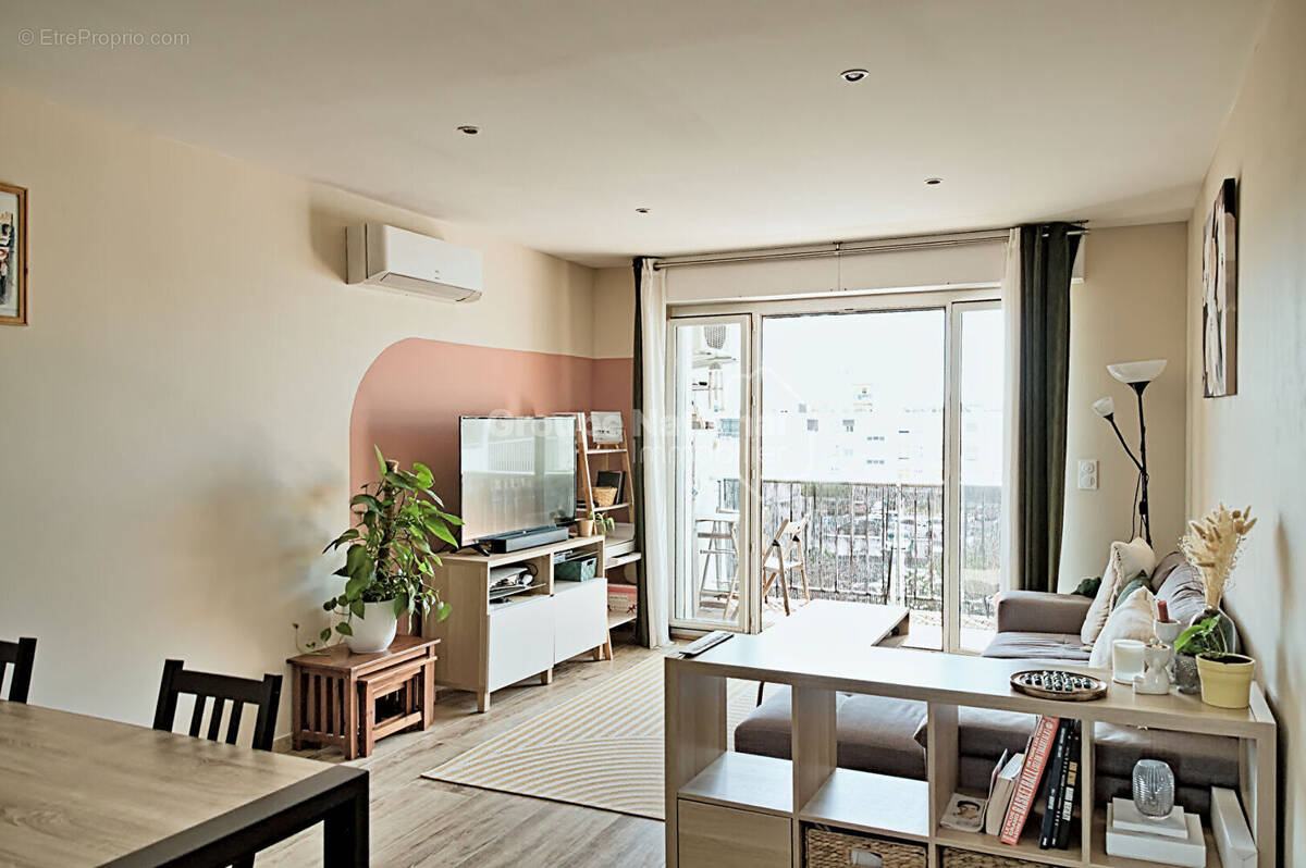 Appartement à LUNEL