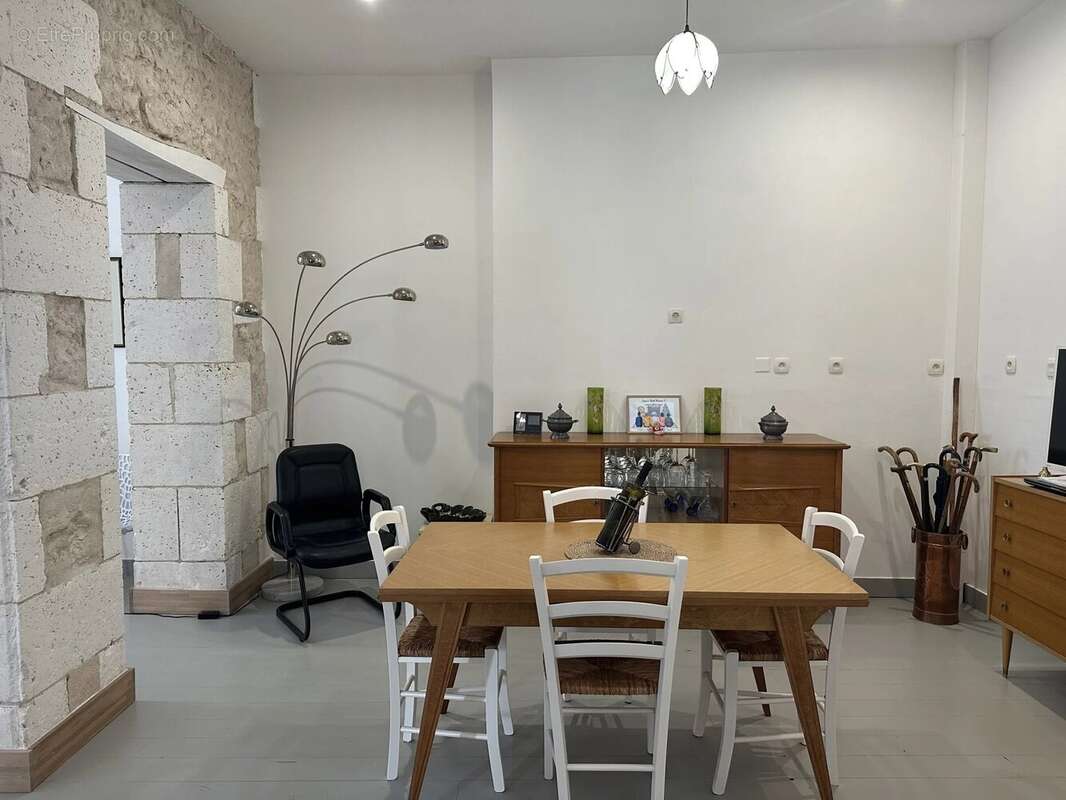 Maison à CHALAIS
