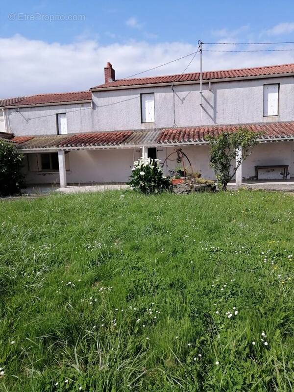 Maison à APREMONT