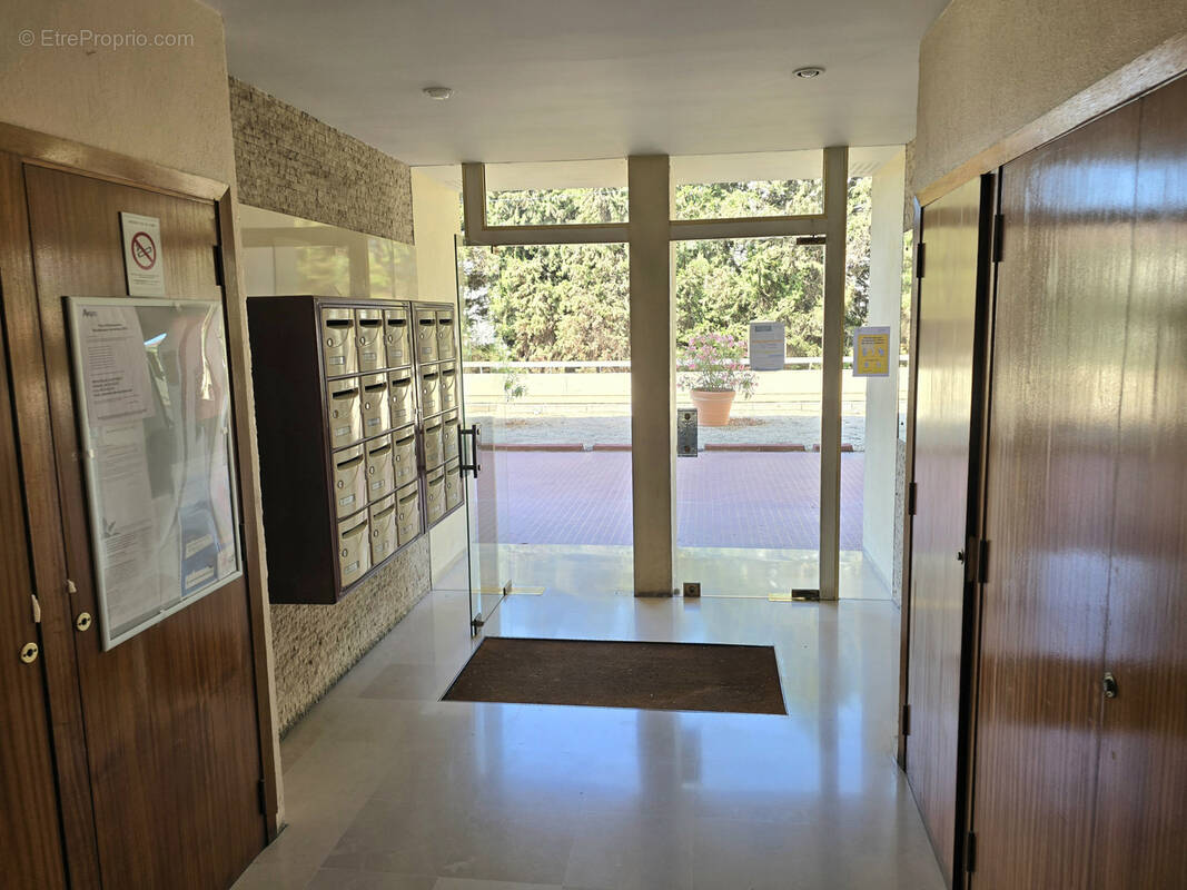 Appartement à VENCE