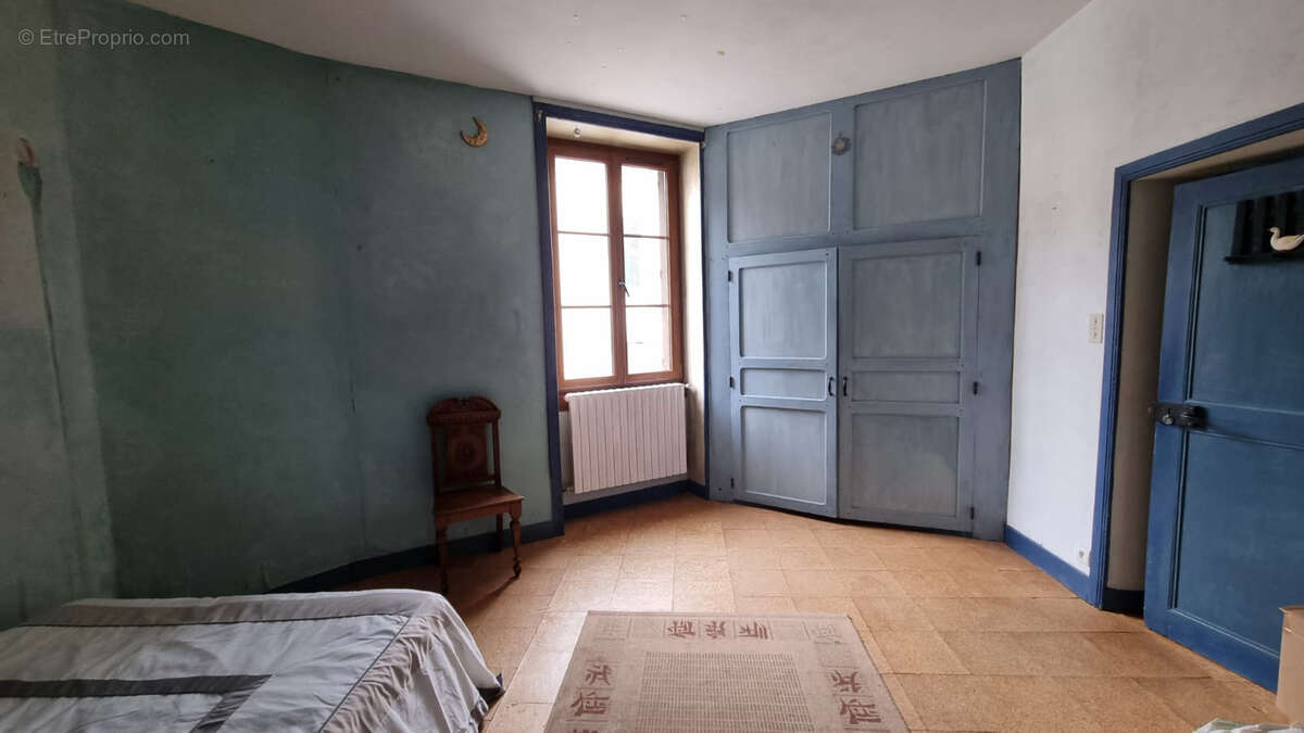 Maison à JOSSELIN