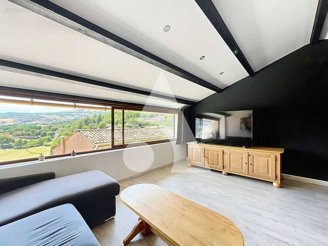 Appartement à CIPIERES